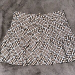 Zara plaid pleated skirt